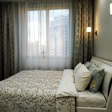 Apartment Style *